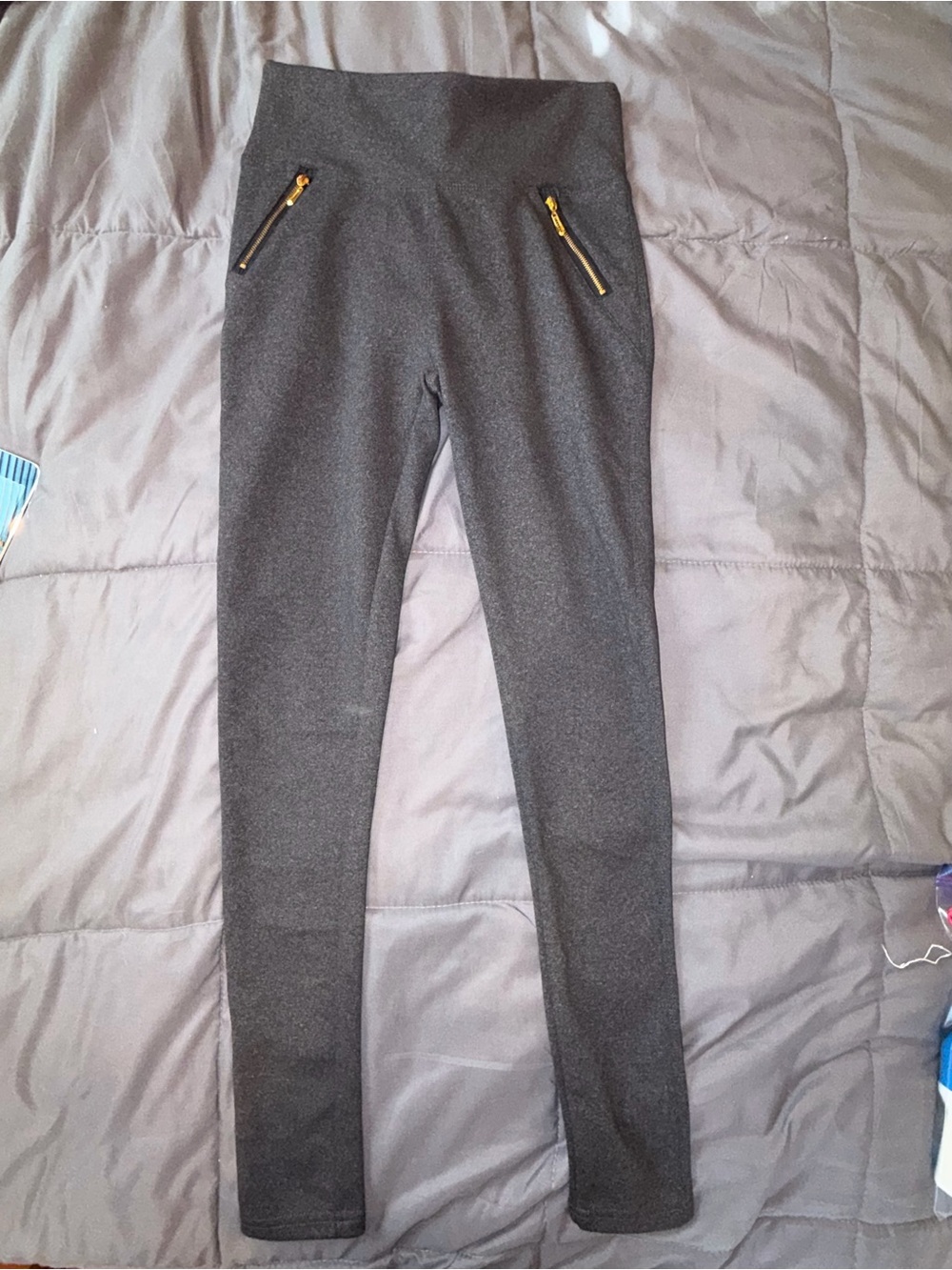 NWT Streetwear Society Gray High Rise Gold Zip Pocket Leggings S/P